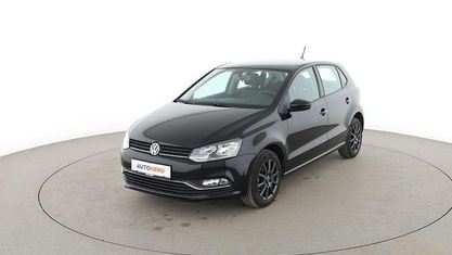 Käytetty VW Polo Comfortline 90 HP (66 kW) 2015 Musta Sedan