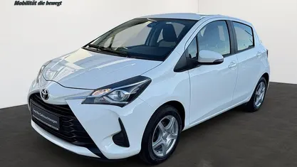 Gebraucht Toyota Yaris Comfort 72 PS (52 kW) 2019 Weiß Limousine
