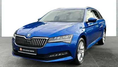 Occasion Skoda Superb Ambition 150 PK (110 kW) 2024 Blauw Stationwagen