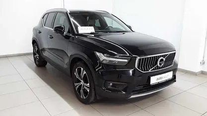 Gebraucht Volvo XC40 Inscription 180 PS (132 kW) 2020 Black stone SUV