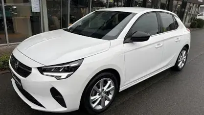 Używany Opel Corsa Elegance 75 KM (55 kW) 2023 Biały Hatchback