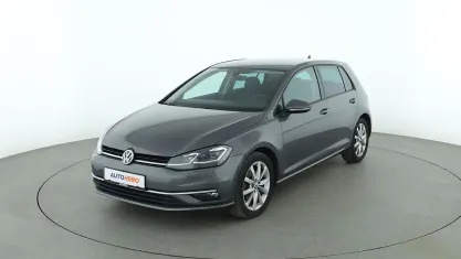 Gebraucht VW Golf VII Highline 150 PS (110 kW) 2017 Grau Limousine