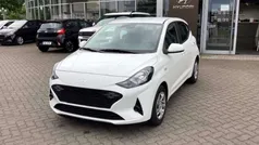 Weiss Neu 2024 Hyundai i10 Select Kleinwagen | 15.700 € (Guter Preis)