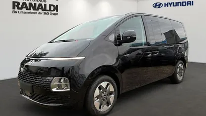 Gebraucht Hyundai Staria Prime 224 PS (164 kW) 2025 Van / Kleinbus