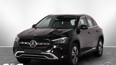Metalliclack kosmosschwarz Gebraucht 2024 Mercedes GLA250 Progressive SUV | 40.990 € (Fairer Preis)