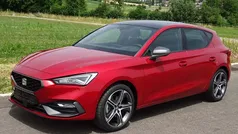 Desire rot Gebraucht 2023 Seat Leon FR Limousine | 26.990 € (Guter Preis)