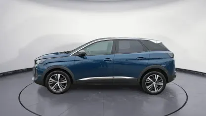 Gebraucht Peugeot 3008 Allure 131 PS (96 kW) 2023 Blau SUV