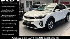 (ud) schneeweiss Gebraucht 2024 Kia Stonic Vision SUV | 18.490 € (Fairer Preis)