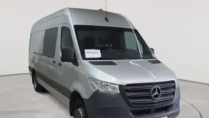 Gebraucht Mercedes Sprinter 163 PS (119 kW) 2021 Iridiumsilber metallic Van