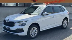 Moon weiß Neu 2025 Skoda Kamiq Selection SUV | 27.990 € (Fairer Preis)