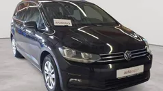 Deep black perleffekt Gebraucht 2021 VW Touran Comfortline Van / Kleinbus | 22.990 € (Fairer Preis)