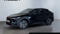 Weiss Gebraucht 2023 Toyota bZ4X Basis SUV | 29.790 € (Fairer Preis)