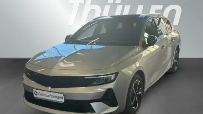 Gebraucht Opel Astra 131 PS (96 kW) 2024 Silber Kleinwagen