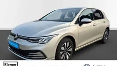 Ivory silver metallic Gebraucht 2023 VW Golf VIII Move Limousine | 26.869 € (Fairer Preis)