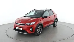 Rot Gebraucht 2018 Kia Stonic Vision SUV | 13.170 € (Fairer Preis)