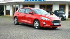 Rot Gebraucht 2021 Ford Focus Limousine | 14.500 € (Superpreis)