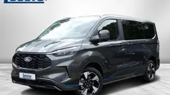 Gebraucht 2025 Ford Tourneo Custom Sport Van / Kleinbus | 56.890 € (Fairer Preis)