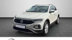 Gebraucht 2025 VW T-Roc Life SUV | 25.590 € (Superpreis)