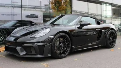 Schwarz Neu 2025 Porsche 718 Spyder Cabrio | 166.900 €
