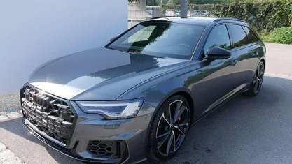 Gebraucht 2024 Audi S6 Kombi | 77.390 € (Fairer Preis)