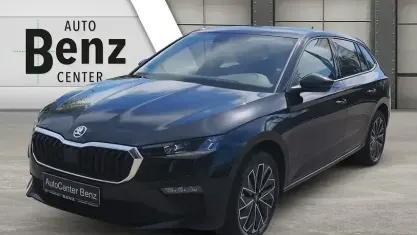 Nouvelle Skoda Scala Tour 116 ch (85 kW) 2025 Noir Citadine