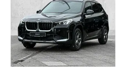 Neu BMW X1 136 PS (100 kW) 2025 Schwarz SUV