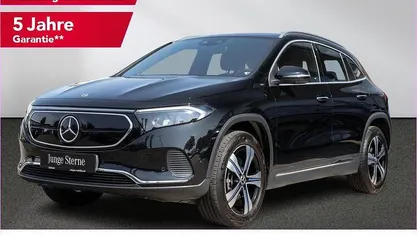 Lack kosmosschwarz Gebraucht 2021 Mercedes EQA250 Electric Art SUV | 29.990 € (Fairer Preis)