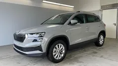 Gebraucht 2025 Skoda Karoq Selection SUV | 39.480 € (Fairer Preis)
