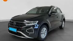 Gebraucht 2025 VW T-Roc Life SUV | 25.977 € (Guter Preis)