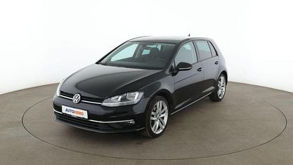 Używany VW Golf VII Comfortline 125 KM (91 kW) 2017 Czarny Sedan/Limuzyna