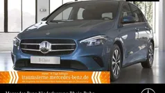 Gebraucht 2022 Mercedes B200 Style Van / Kleinbus | 24.490 € (Fairer Preis)