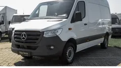 Weiß Gebraucht 2024 Mercedes Sprinter Van | 39.092 € (Fairer Preis)