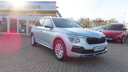 Silber Gebraucht 2024 Skoda Kamiq SUV | 22.990 € (Fairer Preis)