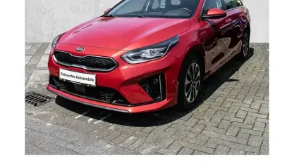 Gebraucht Kia Ceed Sportswagon Spirit 141 PS (103 kW) 2021 Rot Kombi