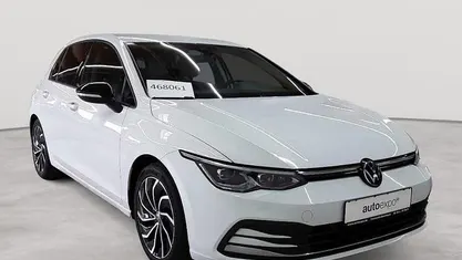 Usata VW Golf VIII Active 150 CV (110 kW) 2022 Bianco Berlina