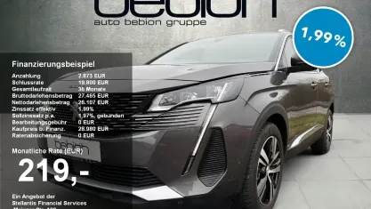 Gebraucht Peugeot 3008 GT 136 PS (100 kW) 2024 Metfa platinium grau SUV