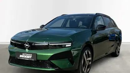 Nouă Opel Astra Ultimate 114 kW (156 CP) 2026 Verde Break