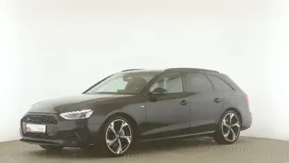 Gebraucht Audi A4 S-Line 204 PS (150 kW) 2023 Mythosschwarz metallic Kombi