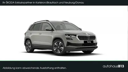 Graphitegrau metallic Neu 2025 Skoda Karoq Tour SUV | 36.390 € (Fairer Preis)