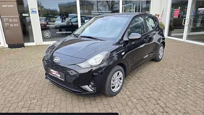 Schwarz Neu 2025 Hyundai i10 Select Kleinwagen | 17.690 € (Fairer Preis)