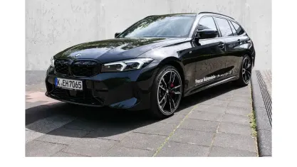 Gebraucht BMW M340 M Sport 381 PS (280 kW) 2026 Saphirschwarz metallic Limousine