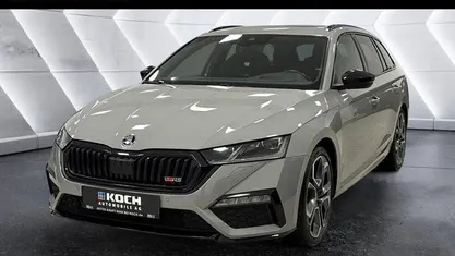 Stahlgrau Gebraucht 2021 Skoda Octavia RS Kombi | 30.490 € (Fairer Preis)