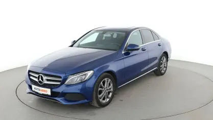 Gebraucht Mercedes C250 Avantgarde 211 PS (155 kW) 2017 Blau Limousine