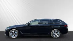 Schwarz Gebraucht 2023 BMW 520 Sport Line Kombi | 37.188 € (Fairer Preis)