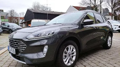 Gebraucht 2024 Ford Kuga Titanium SUV | 25.989 € (Guter Preis)