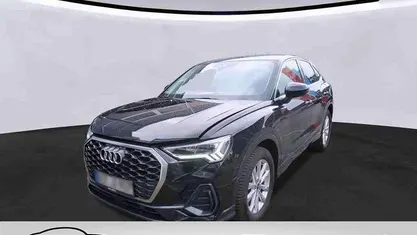 Mythosschwarz Gebraucht 2024 Audi Q3 Sportback Comfort SUV | 35.890 € (Guter Preis)