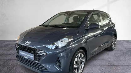 Gebraucht Hyundai i10 Trend 79 PS (58 kW) 2024 Aurora grey / met Kleinwagen
