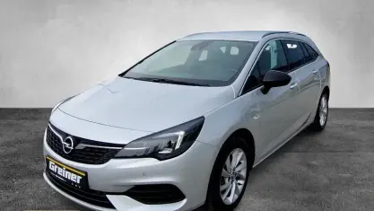 Gebraucht Opel Astra Elegance 110 PS (80 kW) 2021 Argon silber (metallic) Kombi