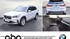 Mineralweiß metallic Neu 2025 BMW X1 xLine SUV | 41.930 € (Fairer Preis)