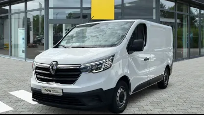 Gebraucht Renault Trafic Komfort 131 PS (96 kW) 2022 Weiß Van / Kleinbus